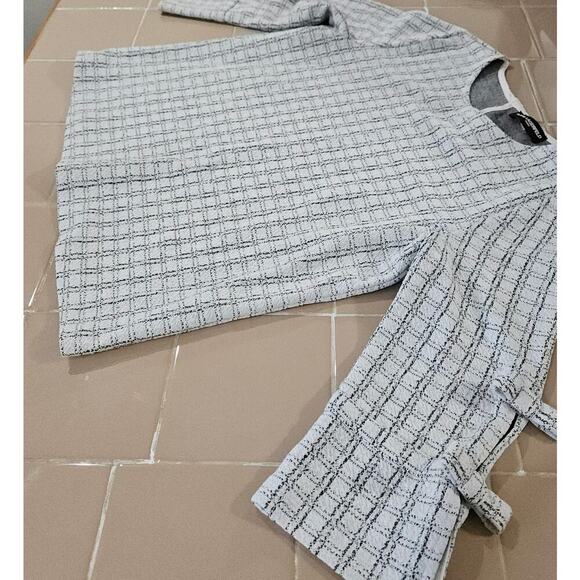 Karl Lagerfeld Black/White Checkered Window Pane 3/4 Sleeve Bow Knit Top Size M - Picture 7 of 7